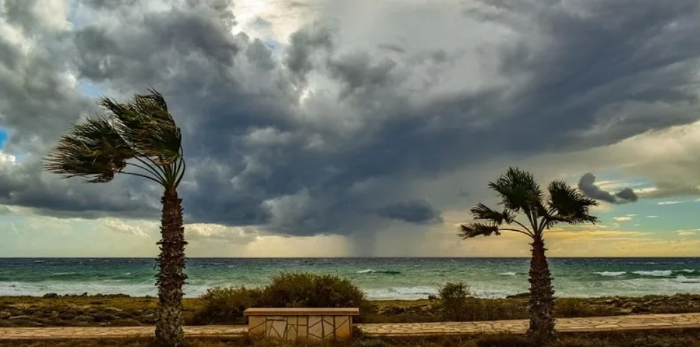 «Αγγίζει» τους 31 βαθμούς thumb
