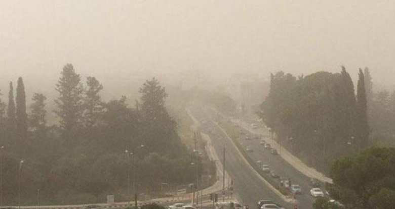 «Πνίγεται» και σήμερα στην σκόνη η Κύπρος thumb
