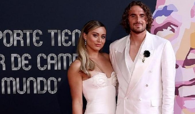 Λαμπερό ζευγάρι Τσιτσιπάς-Μπαδόσα στα Laureus Awards! (pics) thumb
