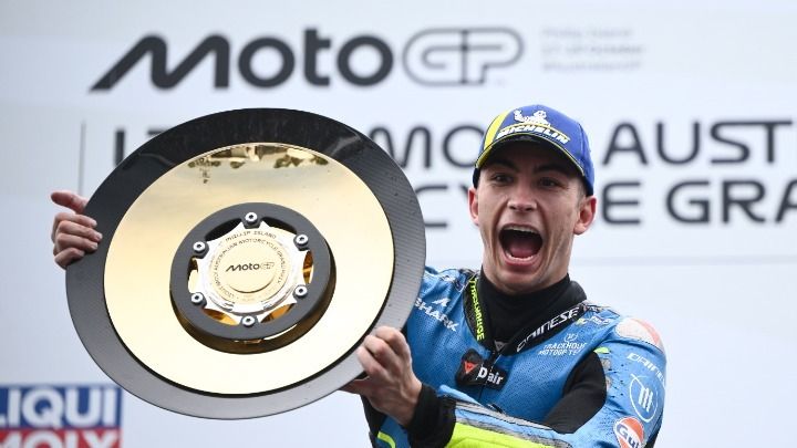 MotoGP: «Παρθενική» νίκη Φερνάντεθ στην Αυστραλία thumb