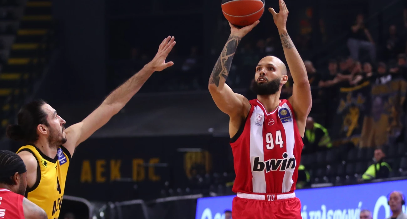 Ο Ολυμπιακός πέρασε από τη Sunel Arena και έκλεισε αήττητος τη regular season thumb