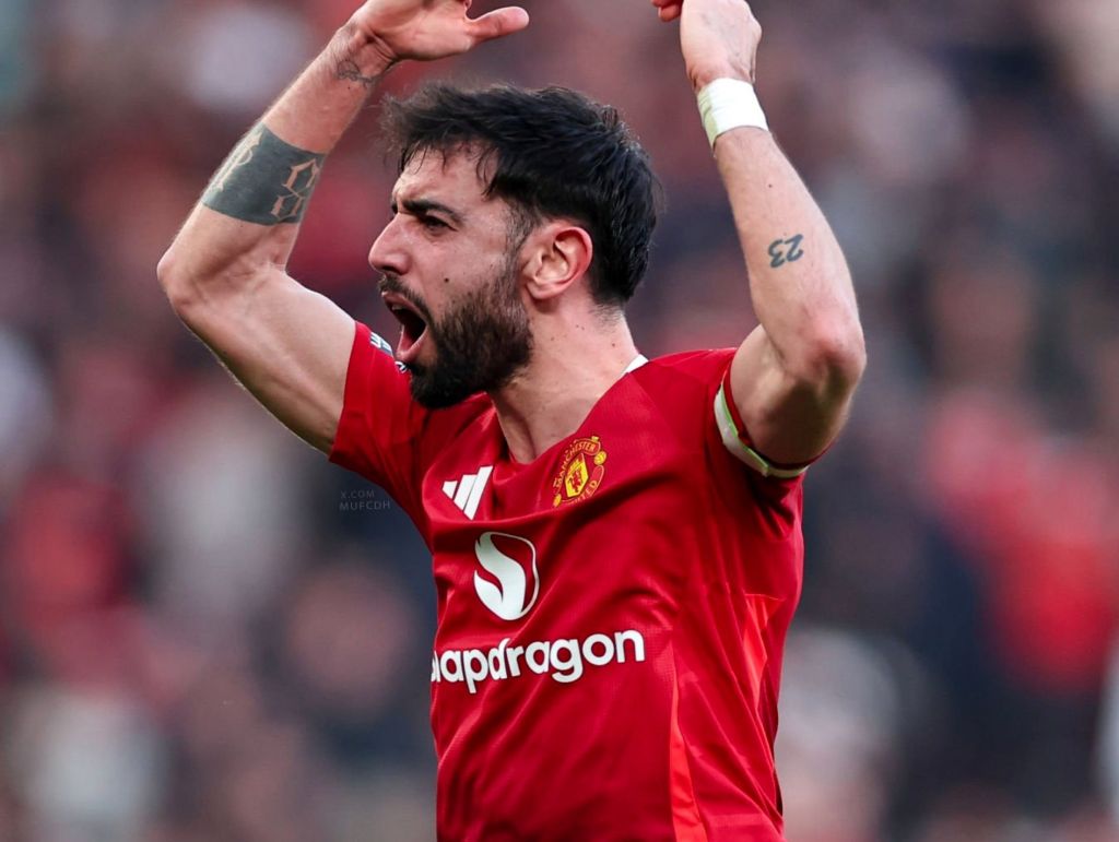«Θέλω να κατακτήσω Premier League και Champions League…» thumb
