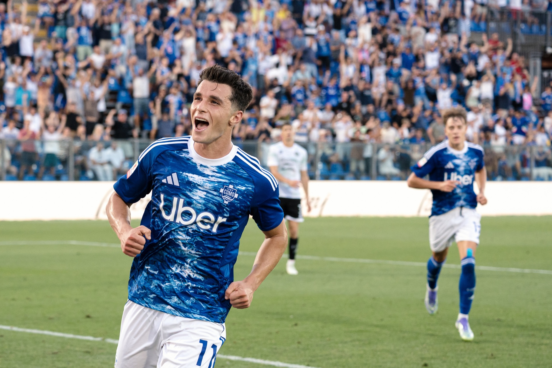 Serie A: Ο Δουβίκας οδηγεί την Κόμο στην Ευρώπη thumb