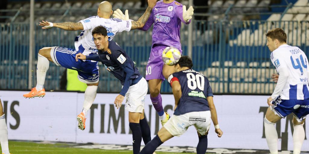 Φωτορεπορτάζ: «Κλικ» από το «Αντώνης Παπαδόπουλος» Φωτορεπορτάζ: «Κλικ» από το «Αντώνης Παπαδόπουλος»