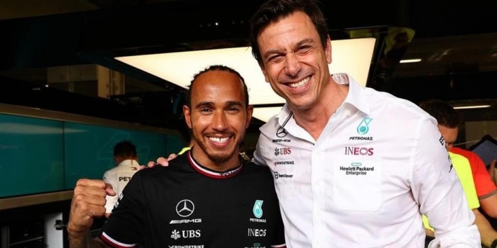 Hamilton lancia una nuova “poltiglia” alla Ferrari