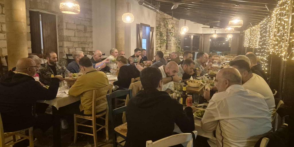 Το δείπνο της ΚΟΠ στους αθλητικούς συντάκτες (ΦΩΤΟΣ)