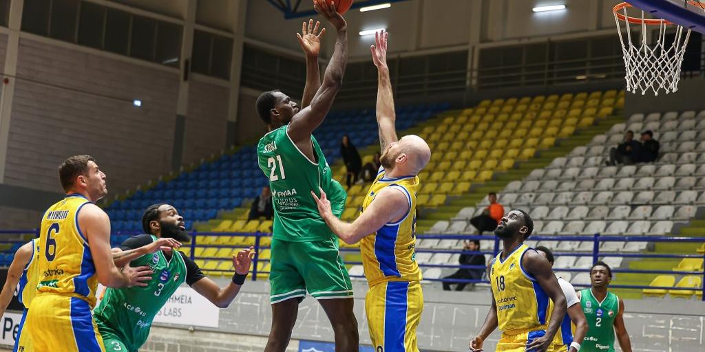 ECOMMBX Basket League: Δυνατές μάχες στην 17η αγωνιστική