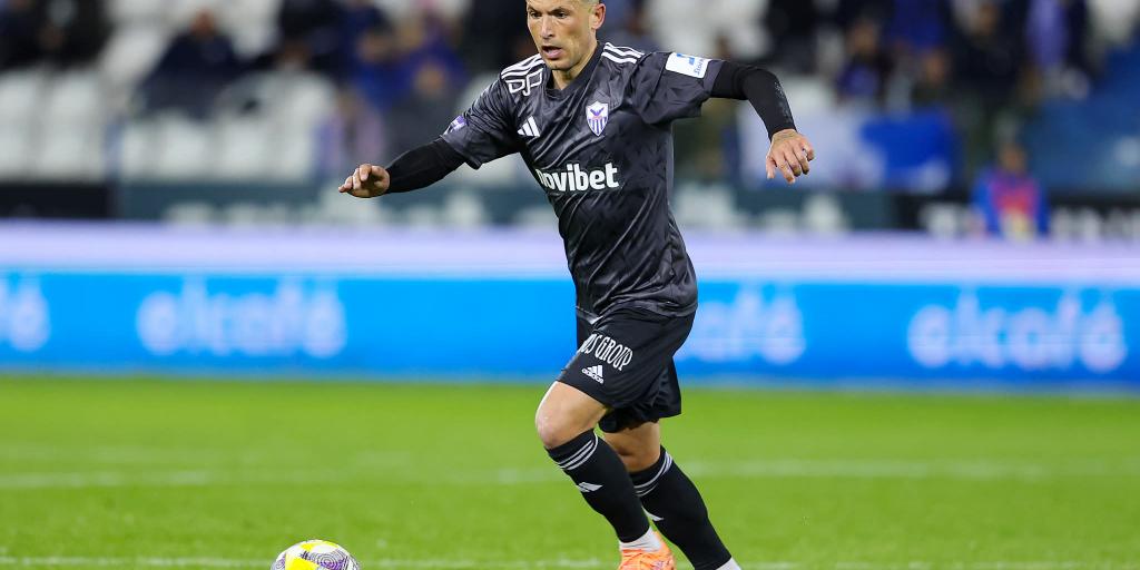 Βρήκε συμπαραστάτη στην μεσαία γραμμή